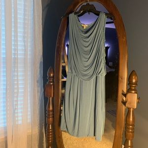 Bordeaux dress light blue